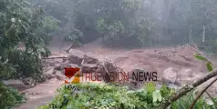 #landslide | ഉരുൾപൊട്ടൽ; വാഗമൺ റൂട്ടിൽ ഗതാഗതം നിരോധിച്ചു 