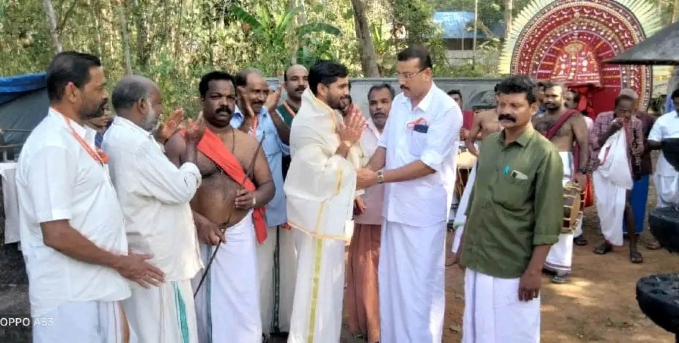 പ്രസിദ്ധ ചെണ്ട കലാക്കാരൻ ഉണ്ണി ചന്ദ്രന് ആദരവ്