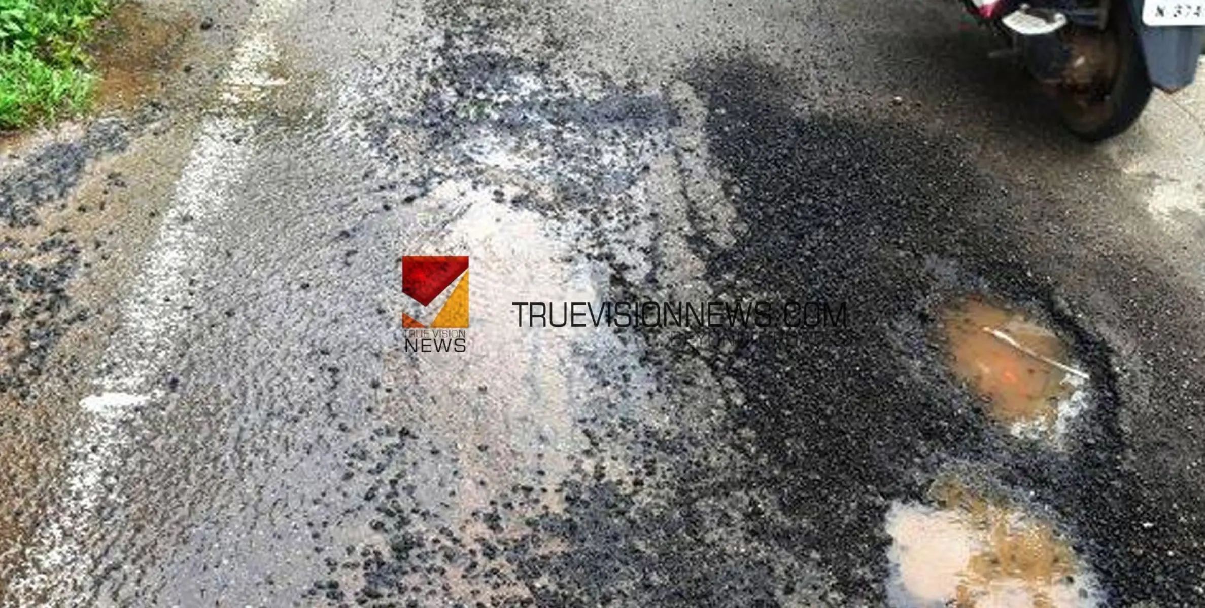ജല്‍ ജീവന്‍ പദ്ധതി; പൈപ്പിടുന്നതിന്റെ പേരില്‍ കുഴിയെടുത്ത റോഡുകൾ മൂടിയില്ല, പരാതിയുമായി നാട്ടുകാർ