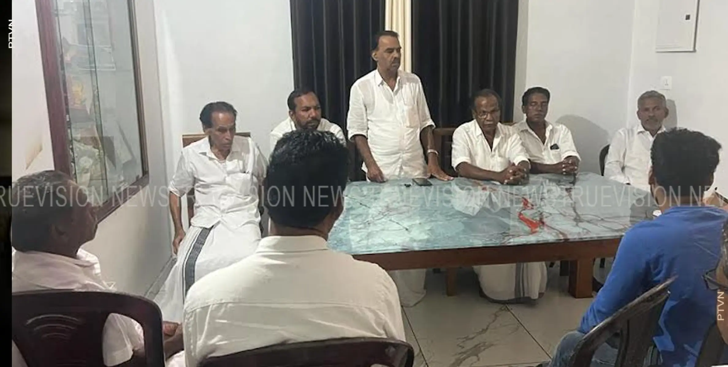 മാവേലി സ്റ്റോറില്‍ സബ്‌സിഡി സാധനങ്ങള്‍ ലഭ്യമാക്കണം