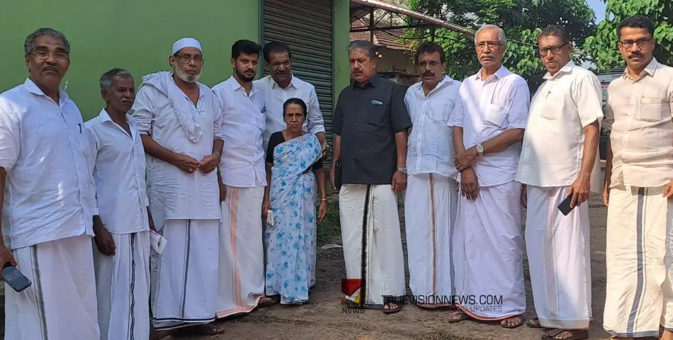 #by-election | ഉപതെരഞ്ഞെടുപ്പ്; വാണിമേലിൽ ജില്ലാ യു ഡി എഫ് നേതാക്കളുടെ പര്യടനം ആരംഭിച്ചു