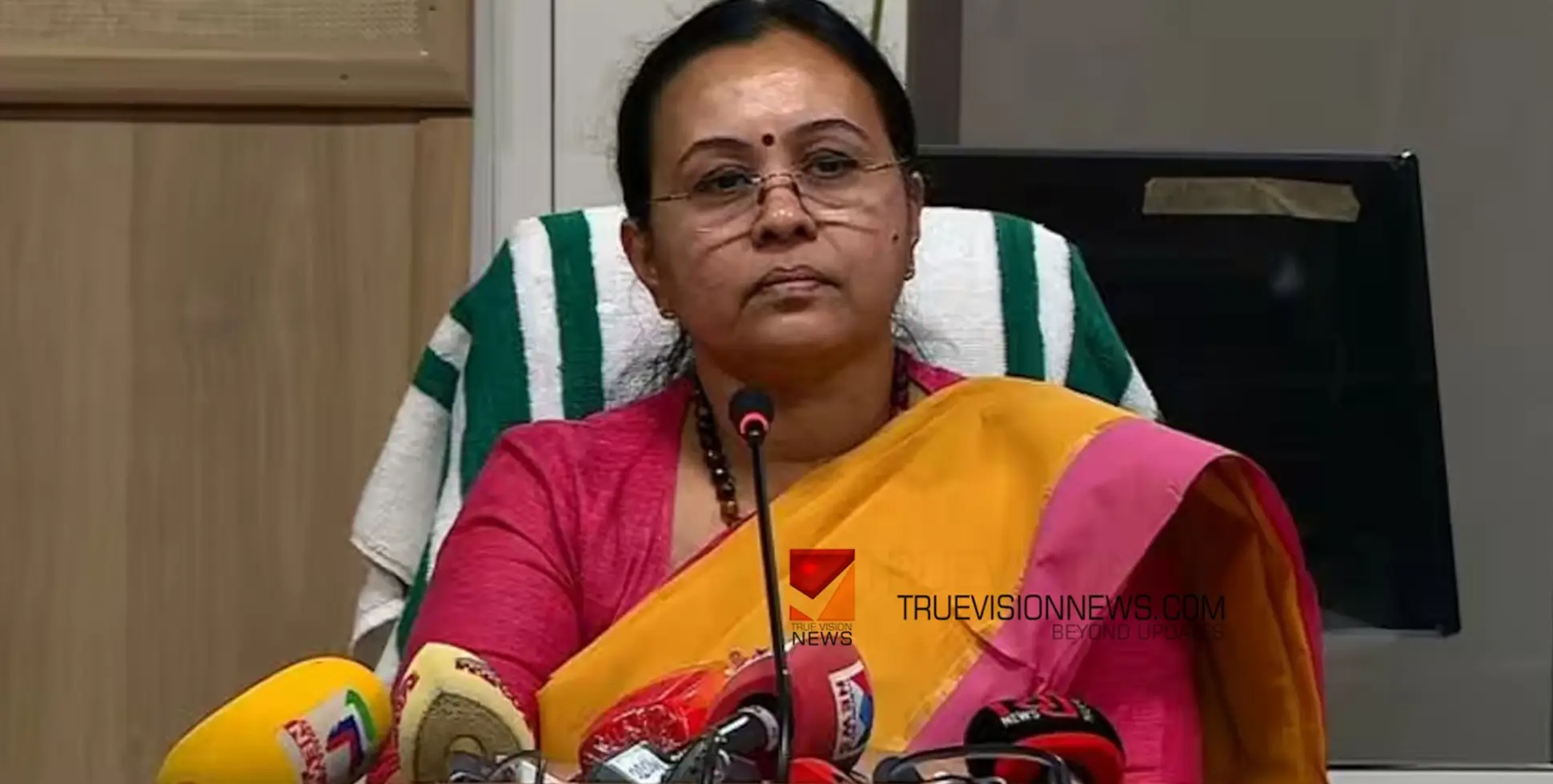 ജൂണ്‍ രണ്ട് മുതല്‍ പ്രത്യേകമായി ഫീവര്‍ ക്ലിനിക്കുകള്‍ ആരംഭിക്കുമെന്ന് ആരോഗ്യമന്ത്രി 