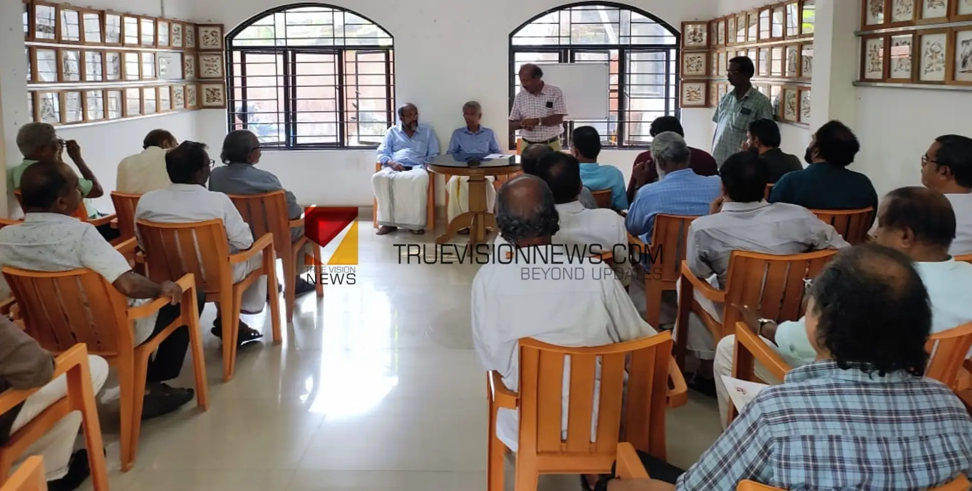 പ്രകാശനത്തിനൊരുങ്ങി; വടക്കൻ പാട്ടുകളിലെ ചരിത്ര സ്വാധീനം 