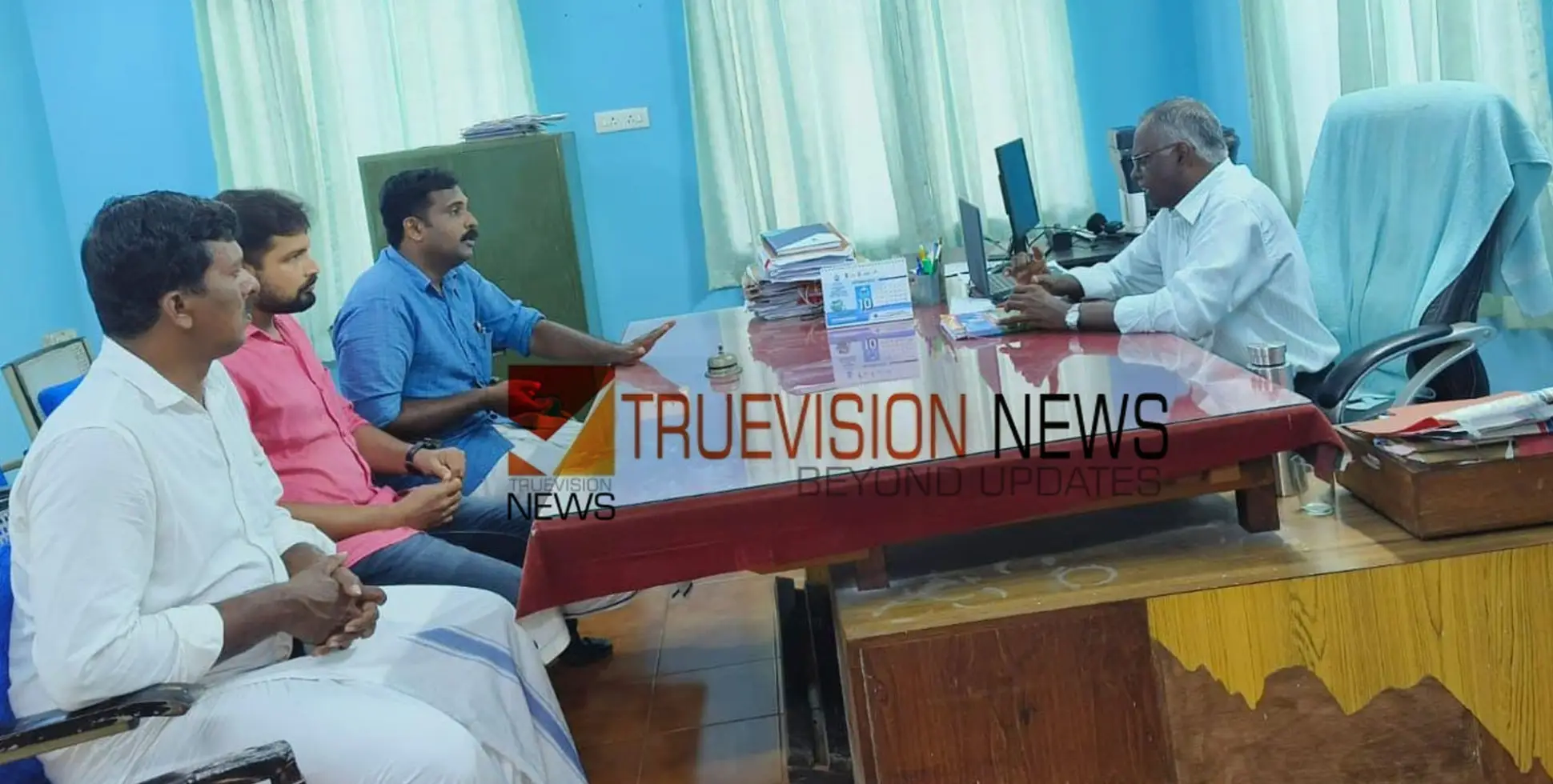 #youthcongress | വടകരയിൽ പൈപ്പ് പൊട്ടി വെള്ളം പാഴാകുന്നു; യൂത്ത് കോൺഗ്രസ്സ് ഇടപെടൽ ഫലം കണ്ടു 