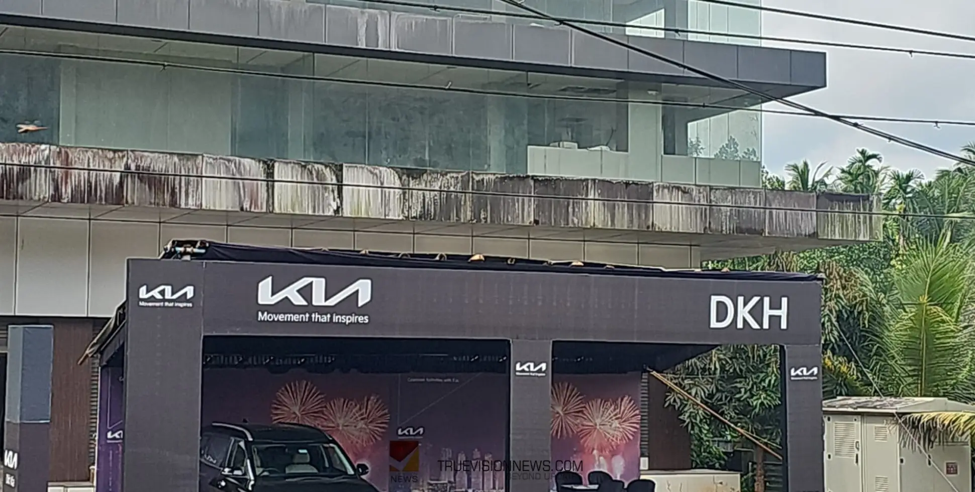 #kiacar   |    ഇപ്പോൾ കുറ്റ്യാടിയിൽ ; ഓഫറുകളോടെ kia കാർ സ്വന്തമാക്കൂ , ആഘോഷിക്കൂ