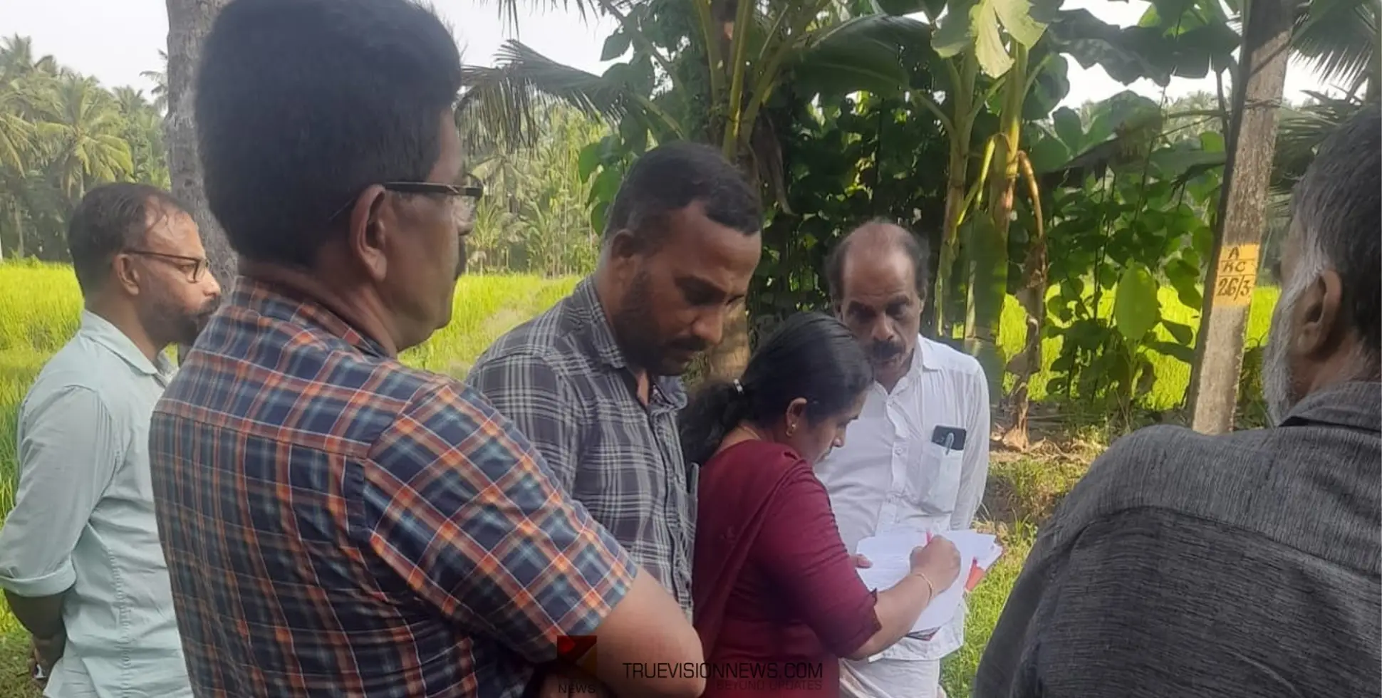 #Petition | നവകേരള സദസ്സിൽ സമർപ്പിച്ച നിവേദനം; ചെറുകിട ജലസേചന വിഭാഗം താനക്കണ്ടി കുളം സന്ദർശിച്ചു 