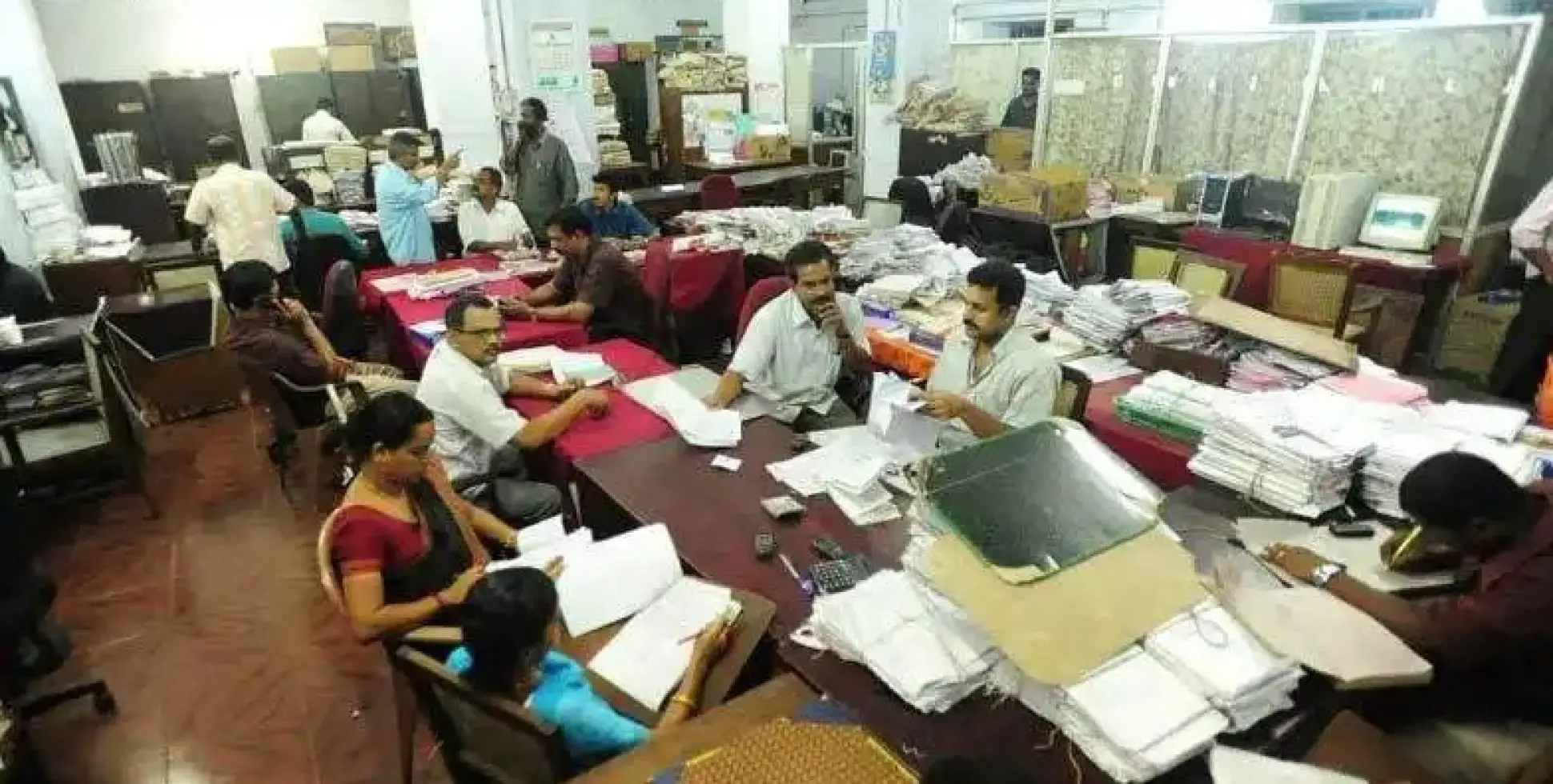 ഓഫീസ് ബോര്‍ഡുകളില്‍ മലയാളം വേണം; കര്‍ശനമായി പാലിക്കാന്‍ നിര്‍ദേശം